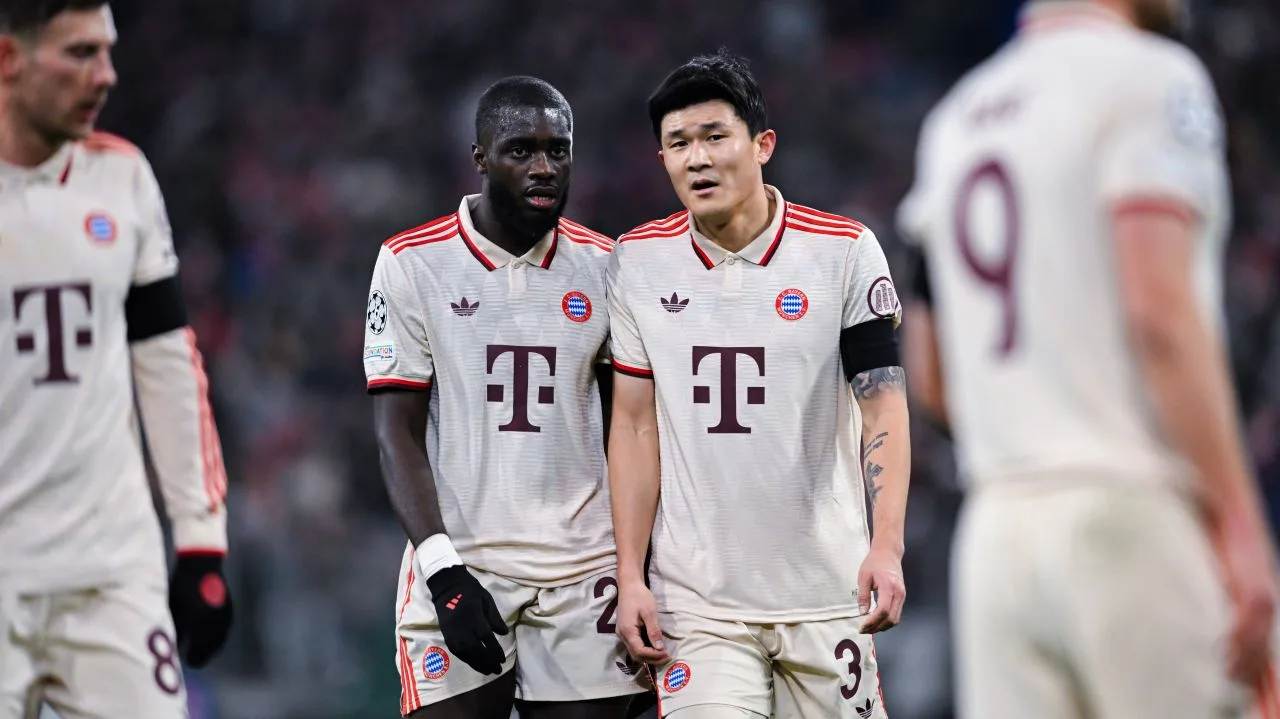 Dehors! Deux footballeurs ont compté au Bayern Munich