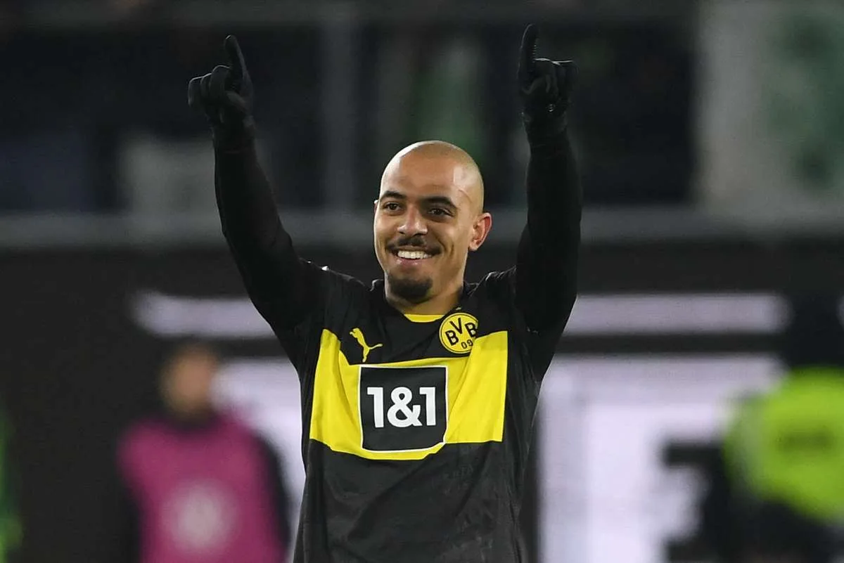Aston Villa prépare une offre pour l’attaquant du Borussia Dortmund Donyell Malen