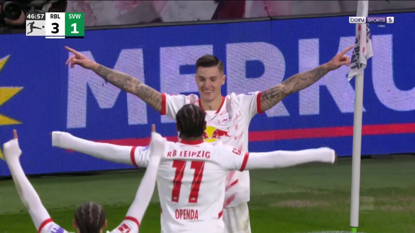 Bundesliga : Le but supersonique de la pépite Sesko ! | beIN SPORTS