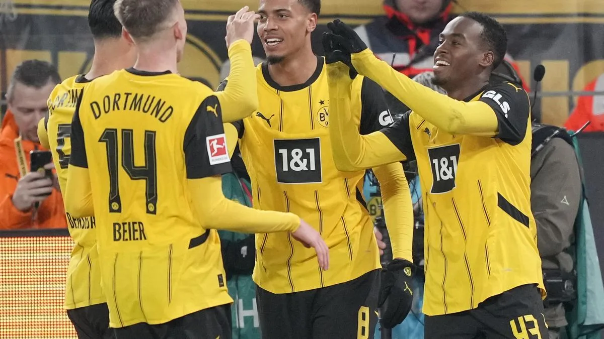 Bundesliga 2024-25 : Dortmund bat Fribourg avec une victoire 4-0