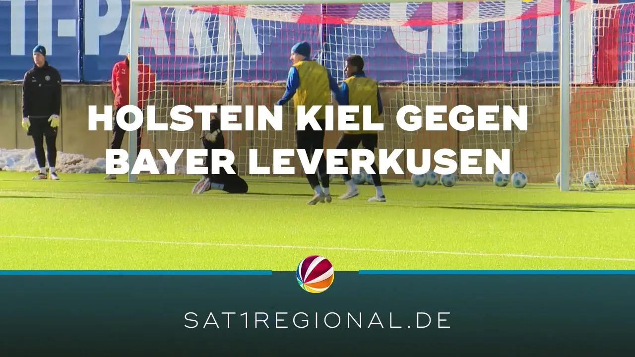 Holstein Kiel avant le match de Bundesliga contre Bayer Leverkusen
