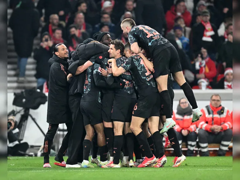 Le Bayern bat Stuttgart pour se rapprocher du titre de Bundesliga