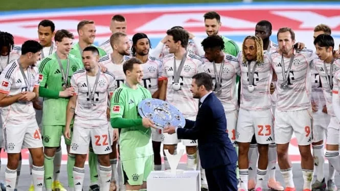 Le Bayern Munich célèbre le champion des Bundes de la ligue après avoir plié le Borussia Monchengladbach