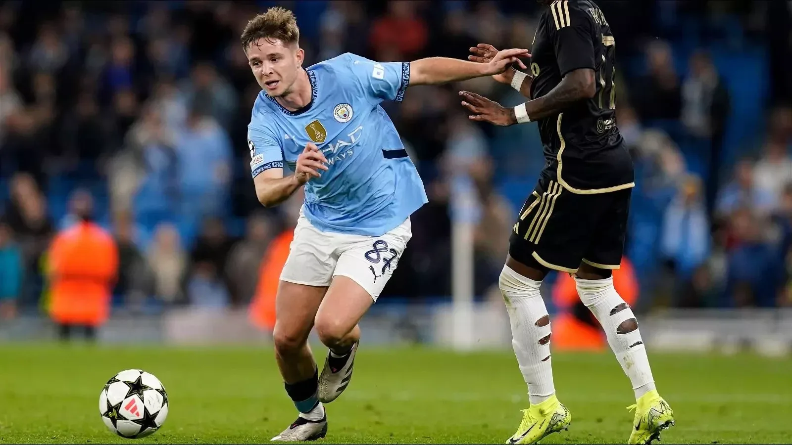 Les géants de la Bundesliga envisagent la starlette de Man City, James McAtee