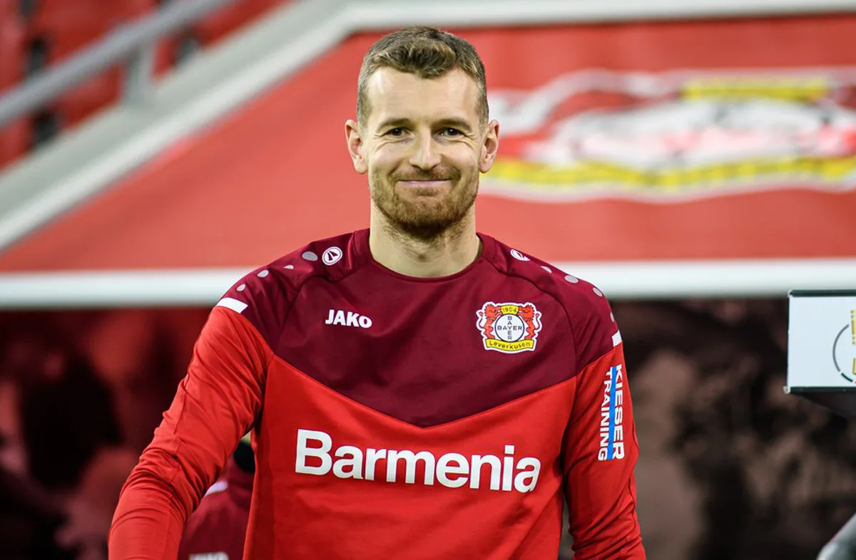 Biographie du gardien de but Lukas Hradecky de Bayer Leverkusen