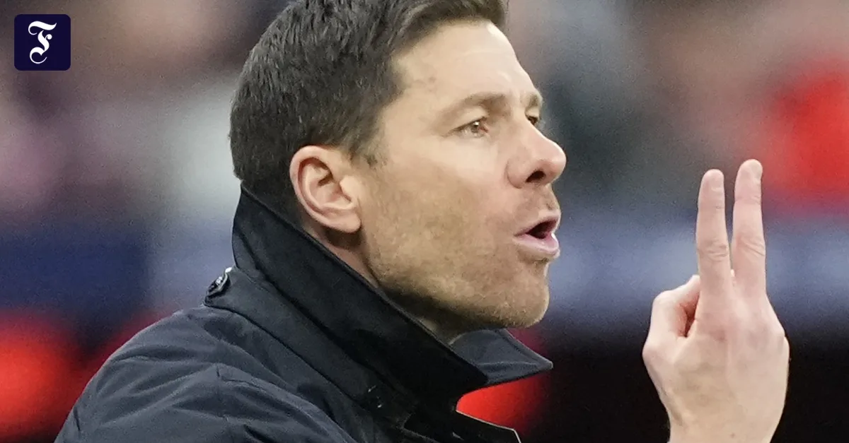 Xabi Alonso profite du quotidien en Bundesliga au Bayer Leverkusen