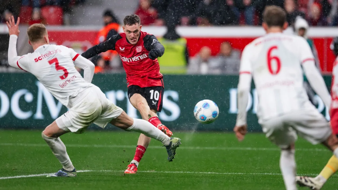 Wirtz, star de Schick pour Leverkusen lors de la déroute de Fribourg