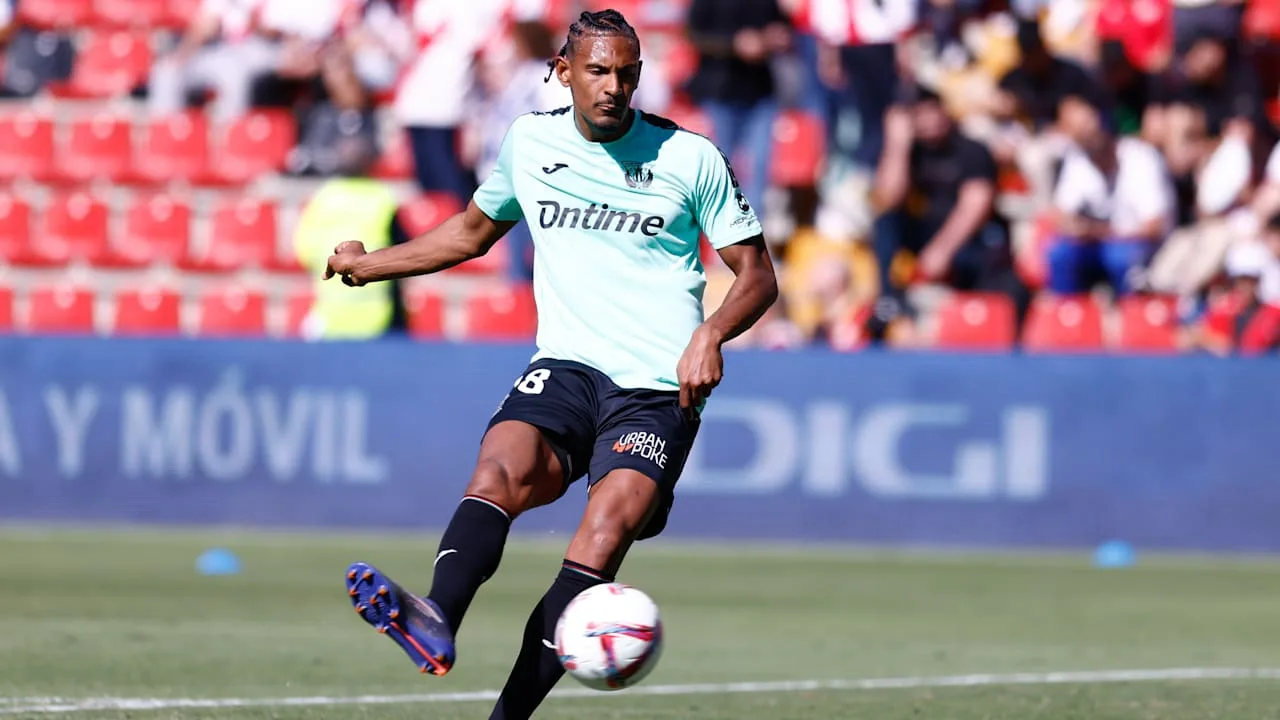 Borussia Dortmund : prêt de l’attaquant du BVB Sébastien Haller avant annulation | football
