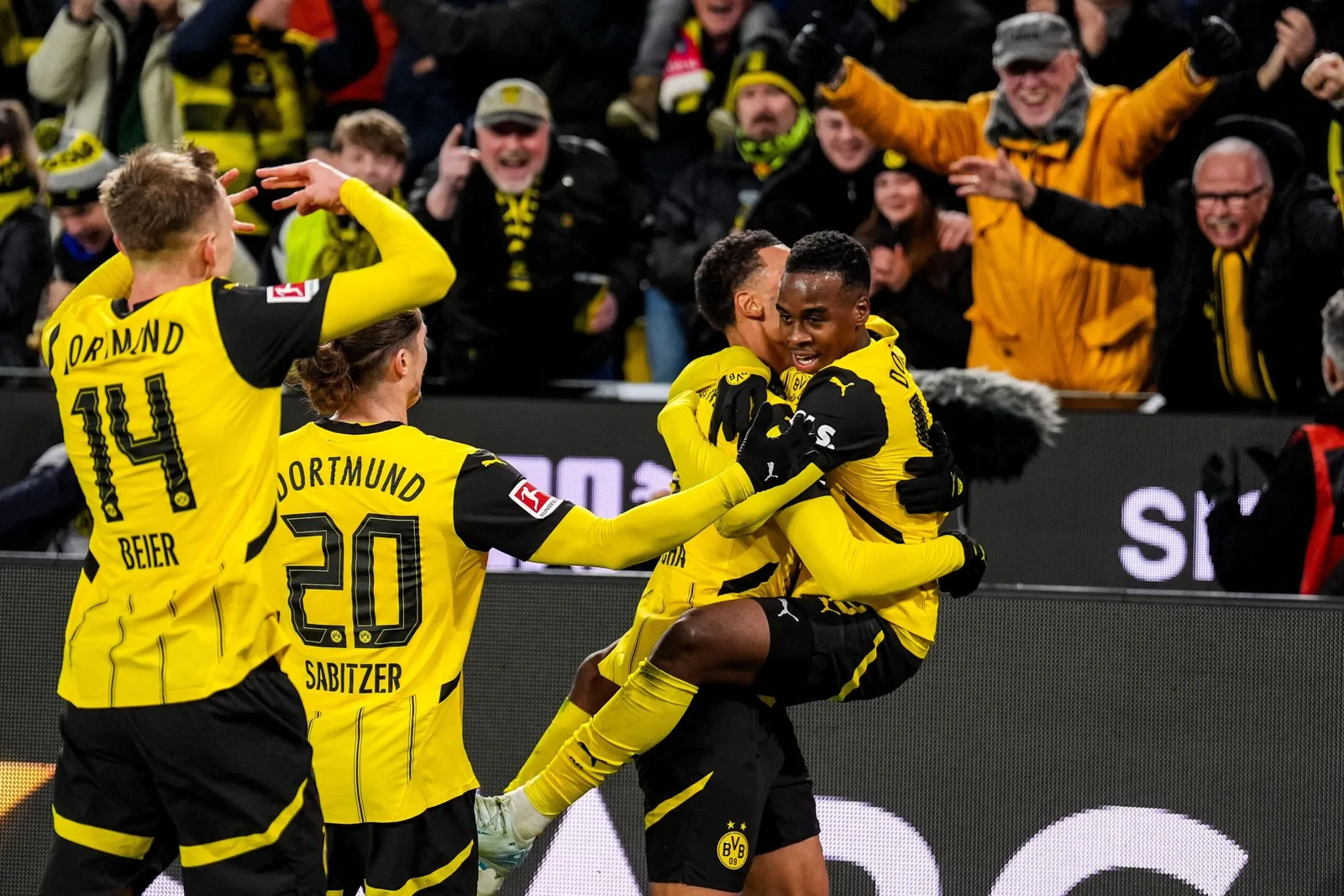 Le nouveau "perle" de ceux du Borussia Dortmund, la cible du Bayern Munich – QWER.ro