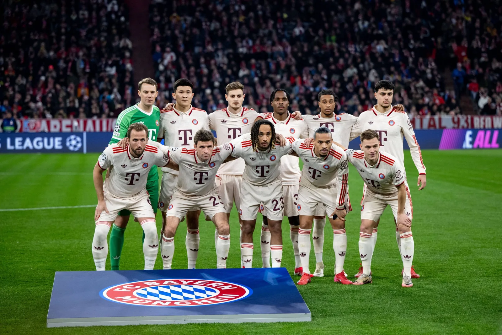 Quel coup! Les 30 000 000 de football du Bayern Munich ont signé avec Tottenham, le dernier jour de Mercato – Qwer.ro