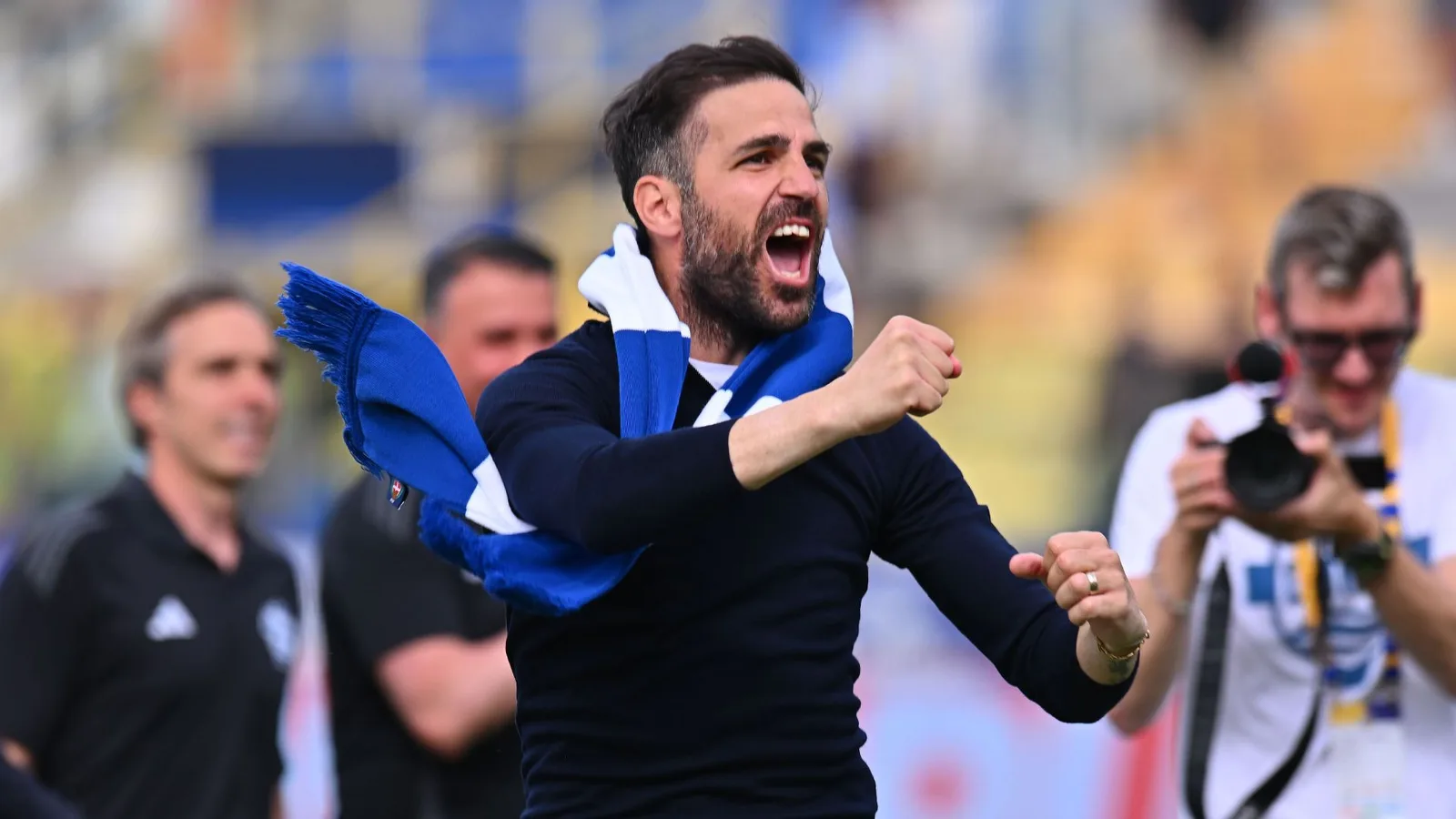 Cesc Fabregas rejette le déménagement pour remplacer Xabi Alonso à Bayer Leverkusen par l’ancienne star de Chelsea désireuse de rembourser la foi en Como malgré le tirage du football de la Ligue des champions