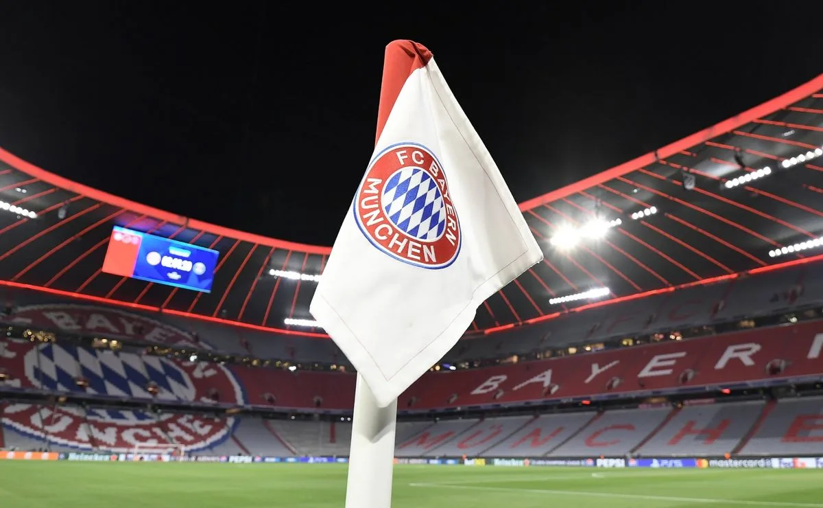 Bundesliga : le Bayern Munich retire son numéro emblématique pour honorer la légende du football