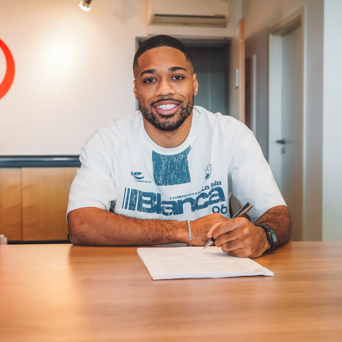 Maiz signe officiellement Nordin: « Un rêve de jouer dans la Bundesliga. »
