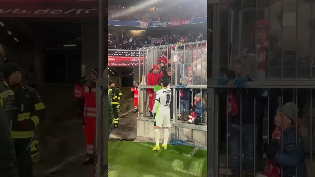 Bayern Munich fans salute Mohamed Ammoura 🇩🇿👏 #bundesliga #football#bayernmunich #wolfsburg