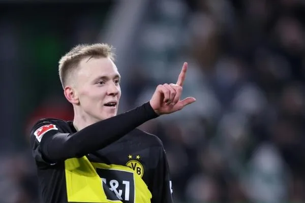 Dortmund marque trois buts contre Wolfsburg pour entrer dans le top six de la Bundesliga