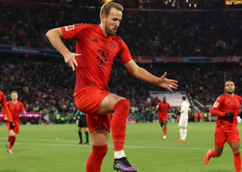 Bayern Munich Libas Augsbourg 3-0, tour du chapeau de Harry Kane