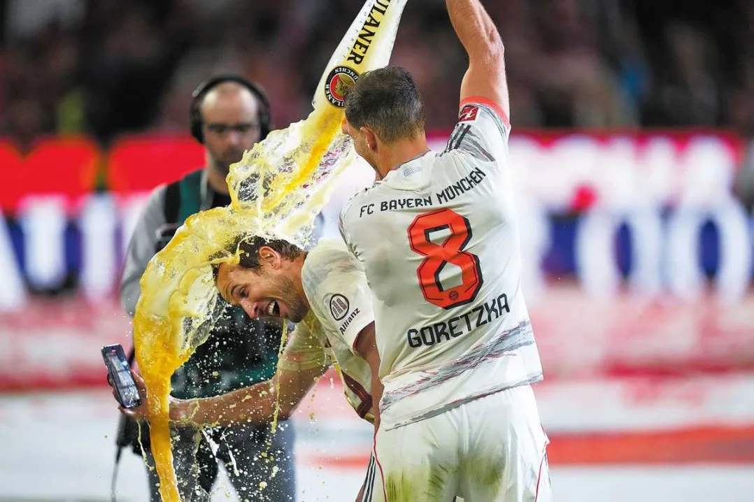 ‘Worth the Wait’: Kane Toasts Bundesliga Win