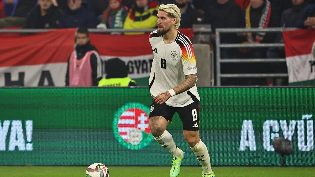 Robert Andrich annonce une nouvelle coiffure – sa femme veut l’arrêter