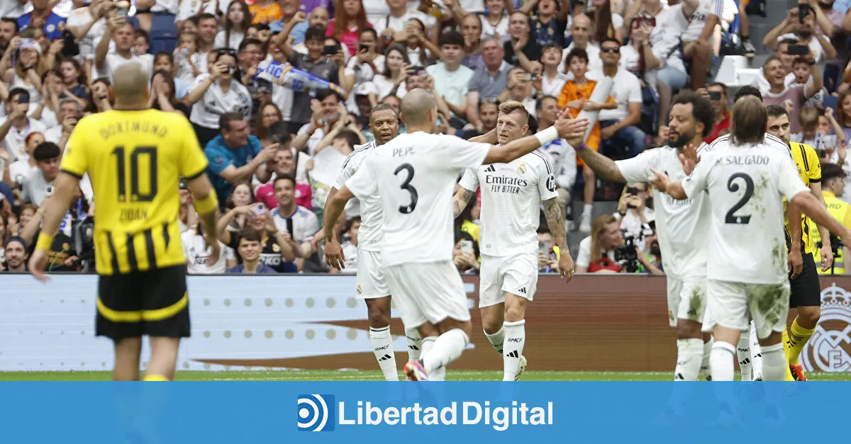 Les légendes du Real Madrid et du Borussia Dortmund Tie Classic Match (3-3) dans le cœur (3-3)