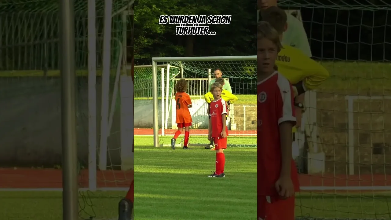 Wer weiß es? 😅 #fußball #football #bundesliga #sport
