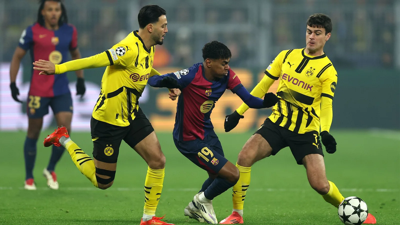 Comment acheter Barcelone vs Borussia Dortmund Tickets: prix des billets de la Ligue des champions, horaire, billets de revente et plus