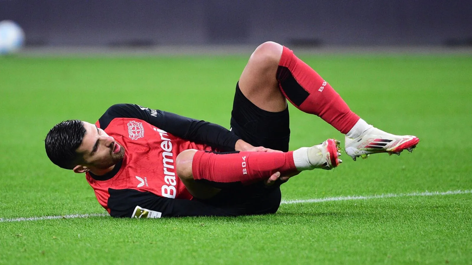 Martin Terrier est probablement grièvement blessé et sera absent longtemps du Bayer Leverkusen Actualités footballistiques