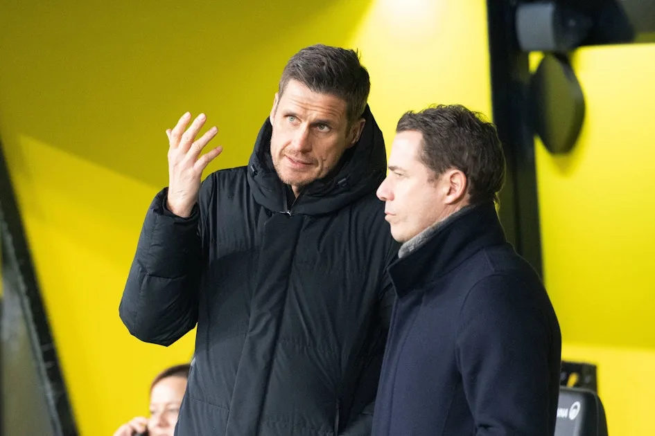 Borussia Dortmund prévoit le transfert de 14 jours, puis la sortie BVB