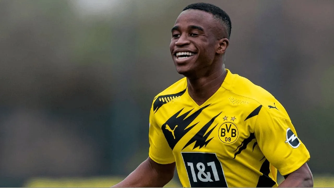Le Borussia Dortmund ne devrait pas avoir Moukoko à la Coupe du monde