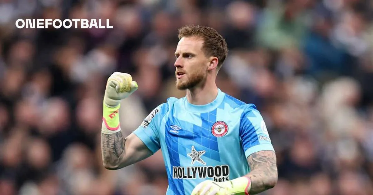 Bayer Leverkusen parvient à un accord avec Mark Flekken de Brentford