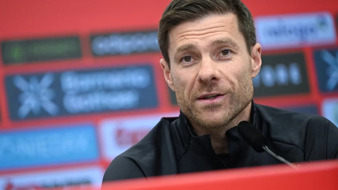 Bayer Leverkusen Studies entreprenant une signature en Espanyol à la demande de Xabi Alonso