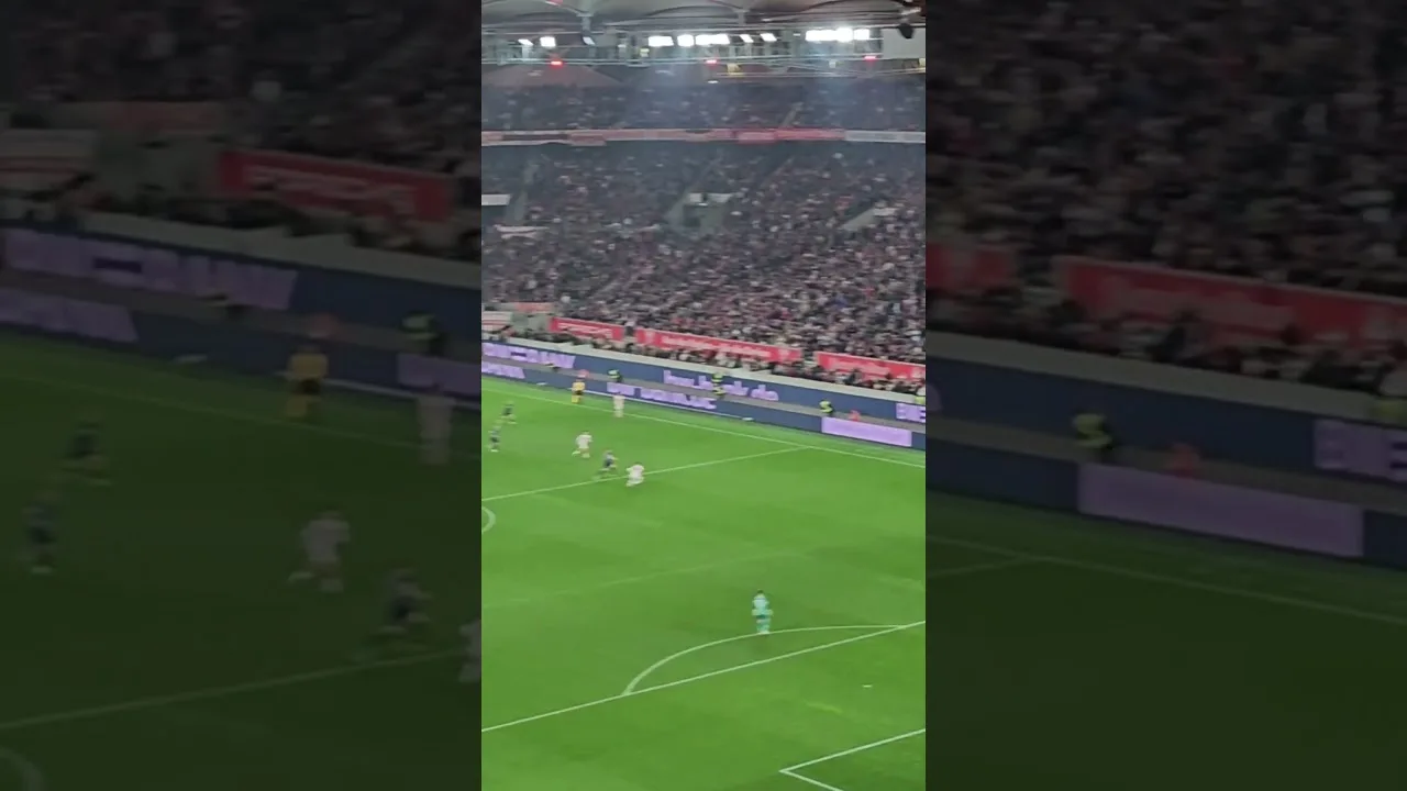 Pyroshow par les fans de Heidenheim à Stuttgart 🔥