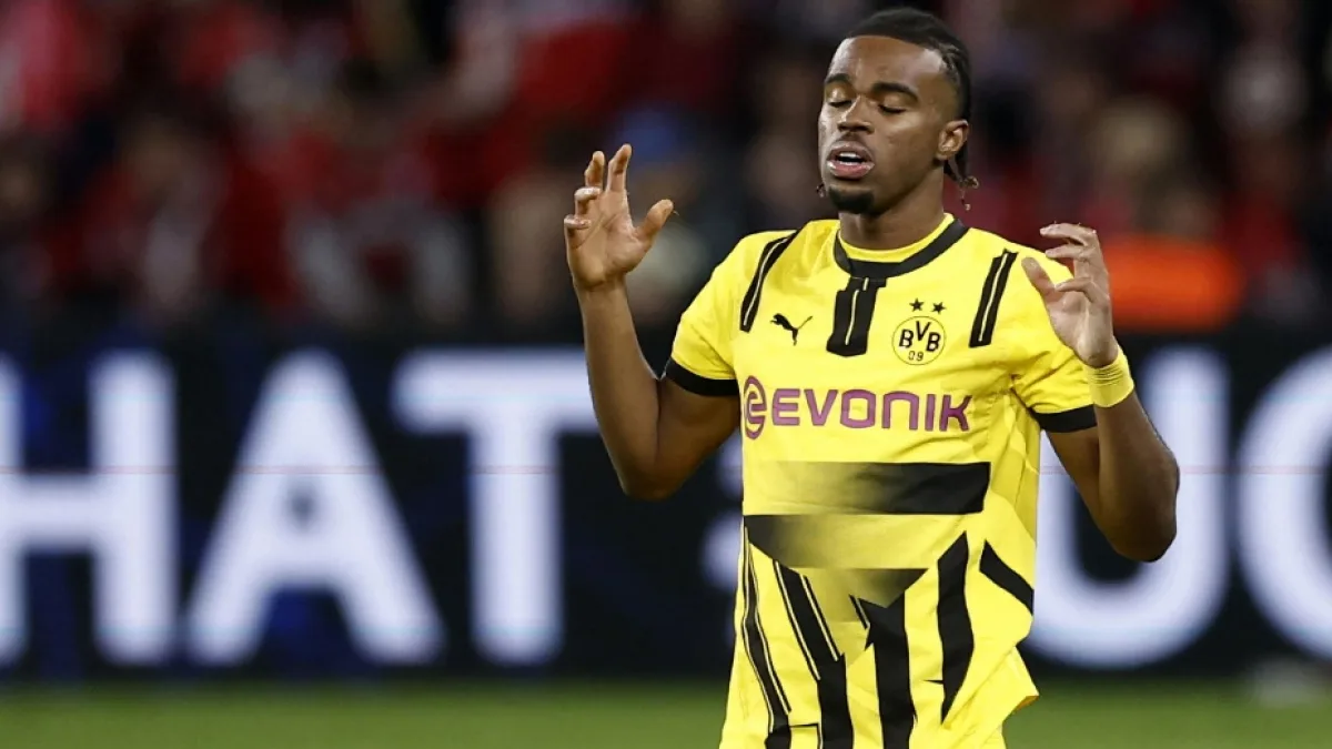 Lille Borussia Dortmund interrompue pour le Ramadan: les joueurs musulmans mangent et boivent au coucher du soleil