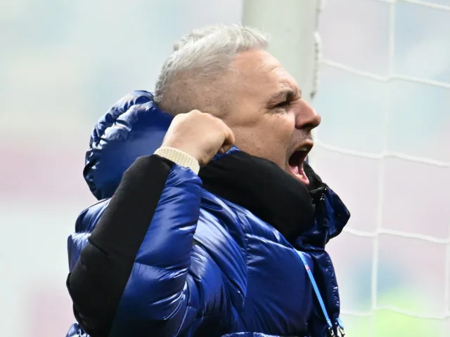 Marius Șumudică renvoyé au Bayern Munich et à la Juventus, après Rapid – Al-Hilal United 13-0