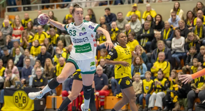 L’équipe féminine de handball du Borussia Dortmund a remporté une précieuse victoire pour passer à la deuxième place dans le LE.