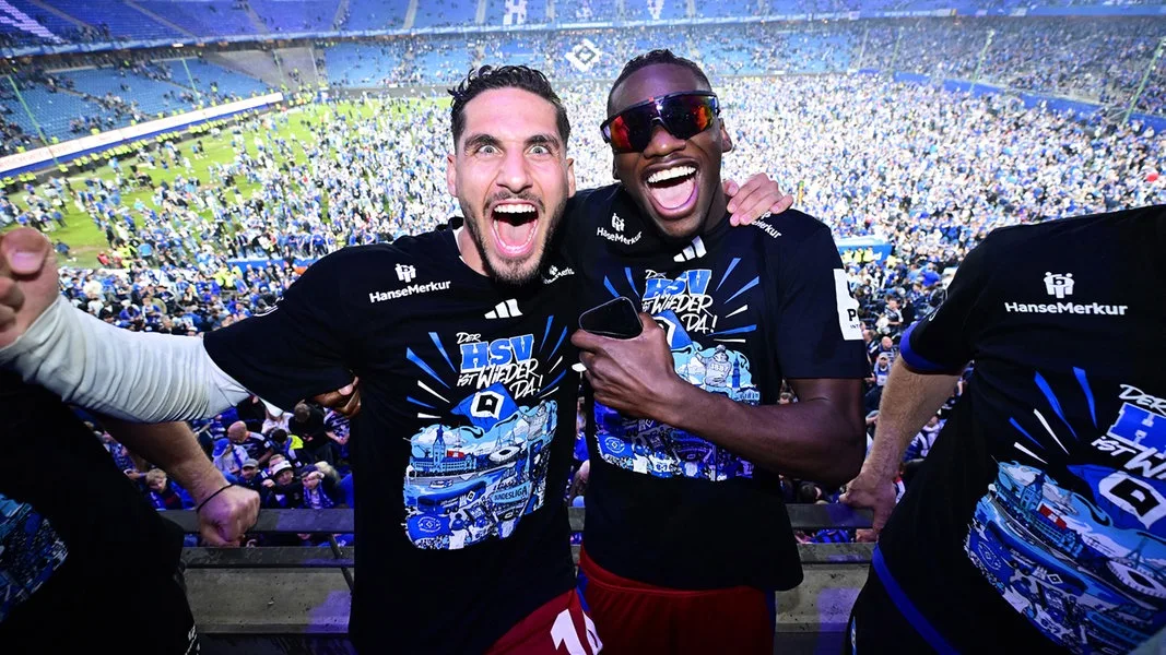 News-Blog zum HSV: Nächster Stopp Aufstiegsparty – 19. Mai Rathausmarkt | NDR.de – Sport