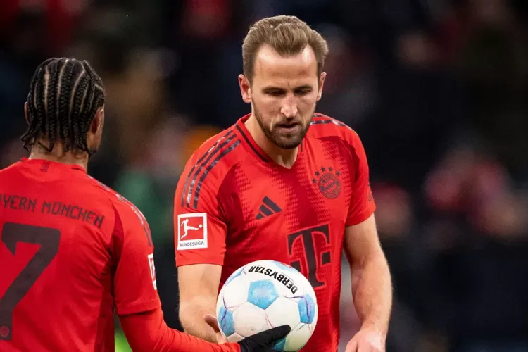 Le Bayern Munich gagne haut la main, après qu’Augsbourg ait reçu un carton rouge