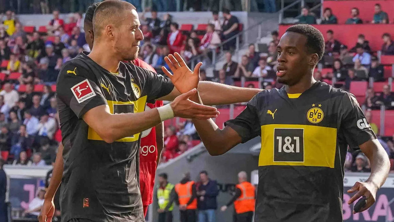 Jamie Gitten veut quitter le Borussia Dortmund dans Summer Football News