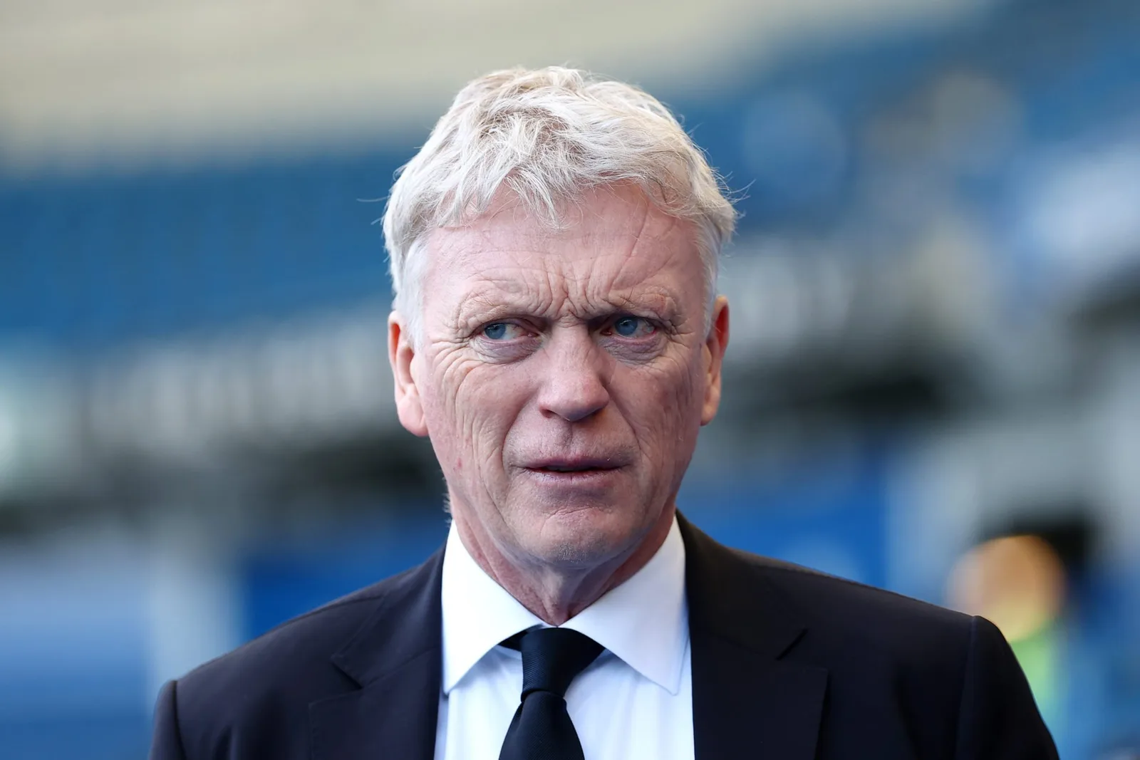 Le défenseur s’ouvre à l’adhésion à Everton sur le Borussia Dortmund alors que David Moyes obtient un coup de pouce tardif