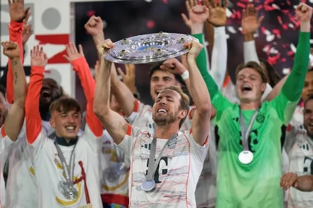 Harry Kane a finalement levé le premier trophée avec le Bayern Munich