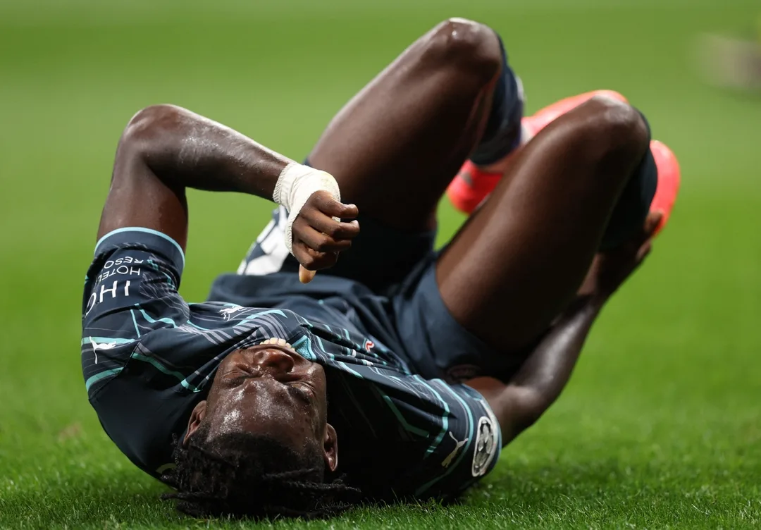 Bundesliga : Castello Lukeba absent deux mois