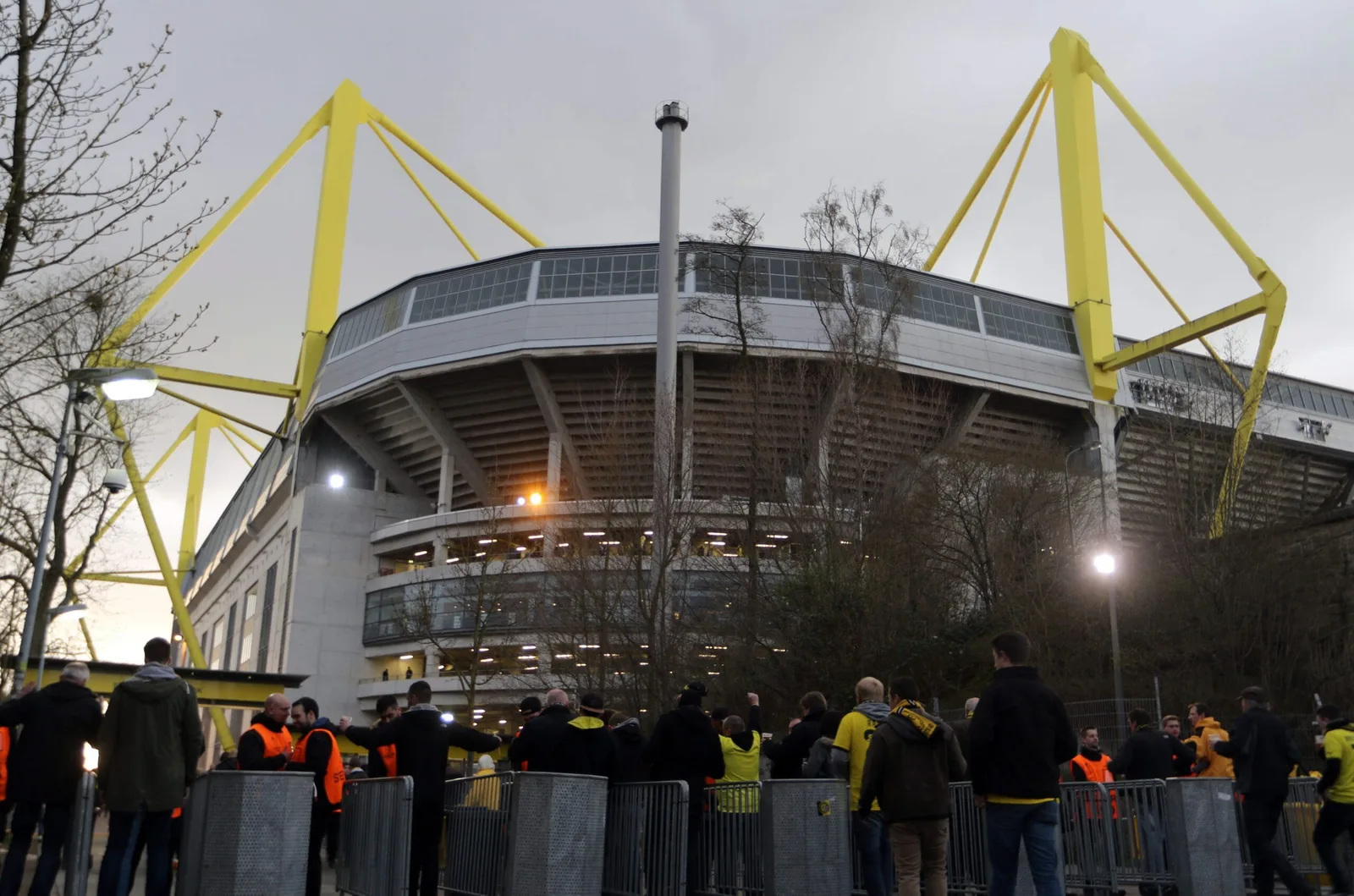 Borussia Dortmund vs Holstein Kiel: Aperçu et prédiction