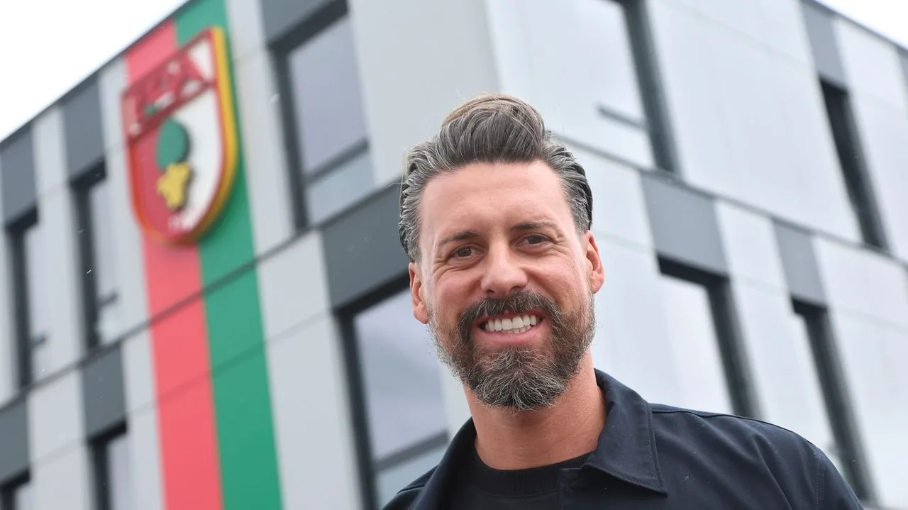 L’ancien attaquant allemand Sandro Wagner obtient son premier emploi d’entraîneur de Bundesliga à Augsburg