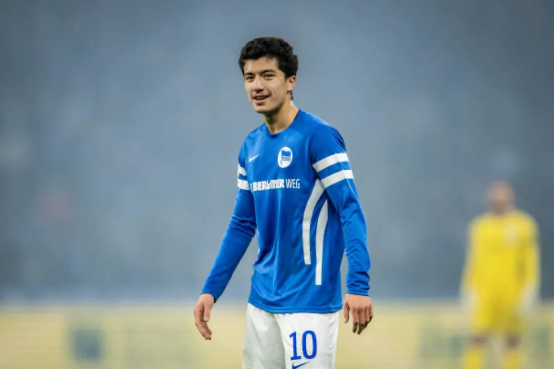 Un club de Bundesliga fait de Maza sa priorité !