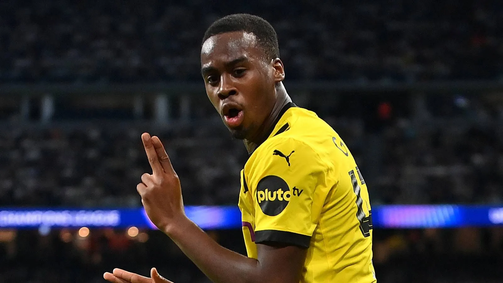 Le Borussia Dortmund s’est préparé à laisser tomber Jamie Gittens demandant le prix de 100 millions d’euros «irréaliste» alors que l’Angleterre Winger devrait partir au milieu de Man Utd, Chelsea, Liverpool & Bayern Munich Intérêt