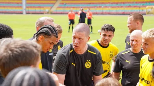 Mike Tullberg et les cinq entraîneurs passés de la réserve du Borussia Dortmund à l’équipe première