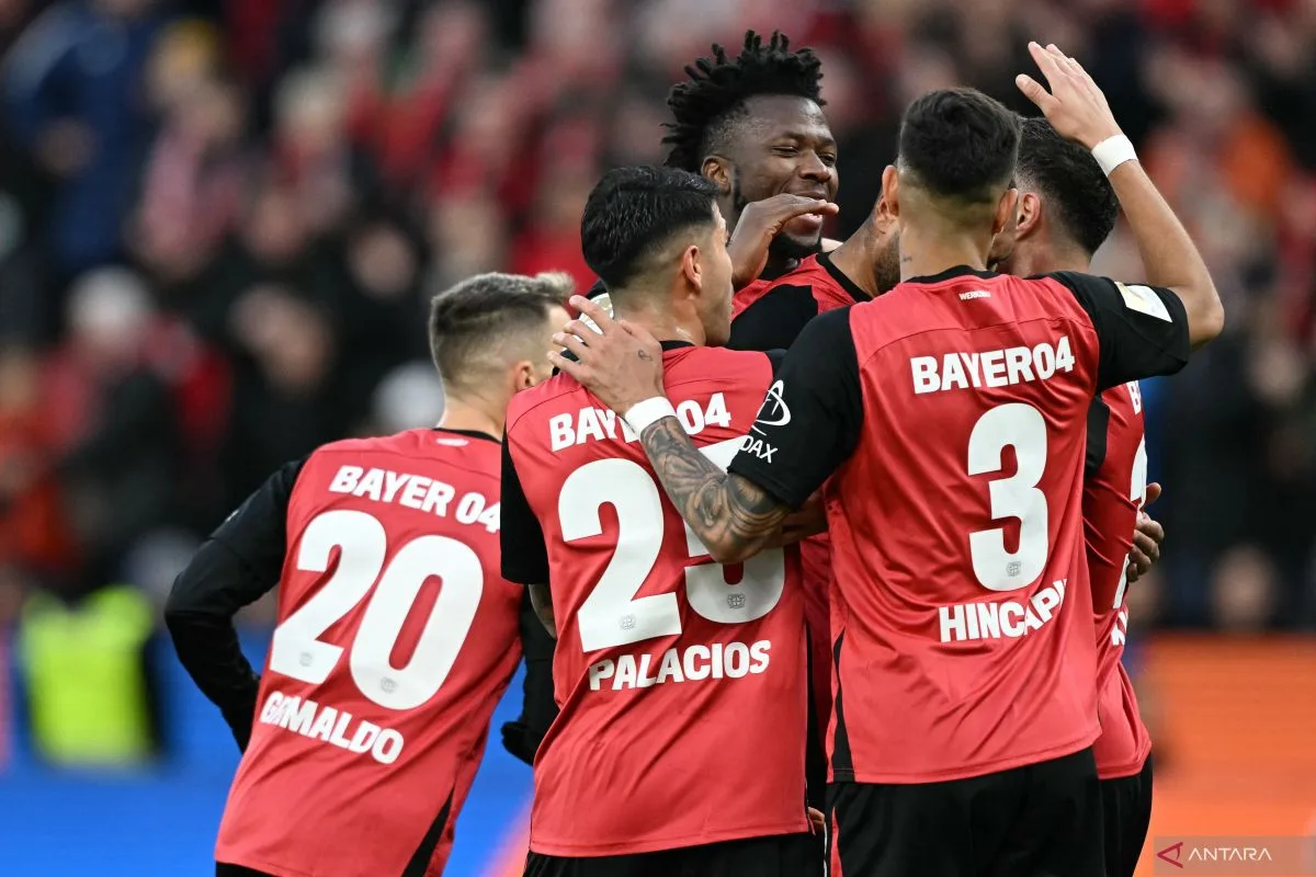 Le Bayer Leverkusen remporte la victoire, le Borussia Dortmund est tenu au nul