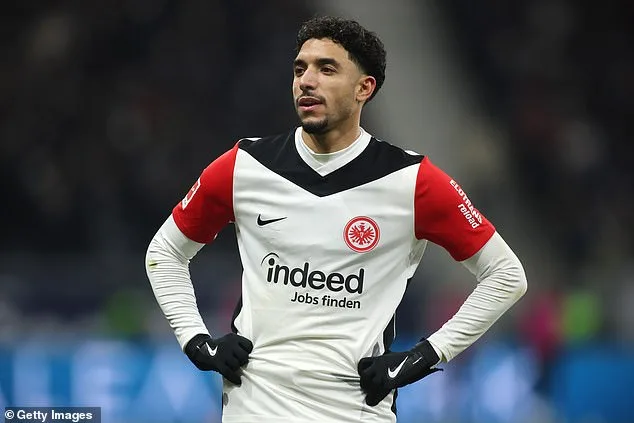 L’Eintracht Francfort publie une mise à jour sur Omar Marmoush avant le choc avec le Borussia Dortmund – alors que l’attaquant est exclu de l’équipe au milieu des pourparlers avec Man City
