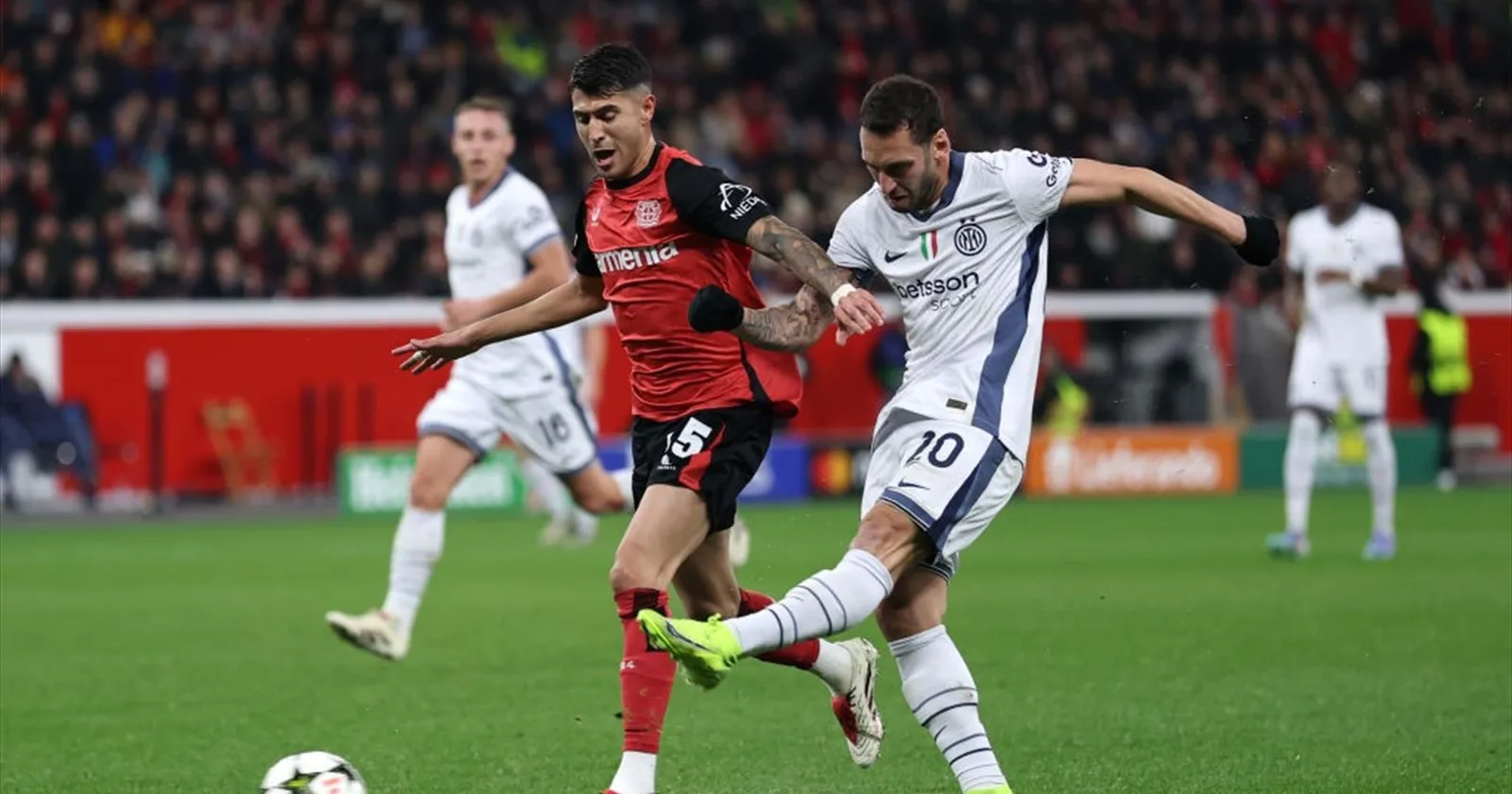 Ligue des Champions – Bayer Leverkusen-Inter 1-0, 5 vérités : Calhanoglu part et les ennuis commencent, Inzaghi joue pour égaliser