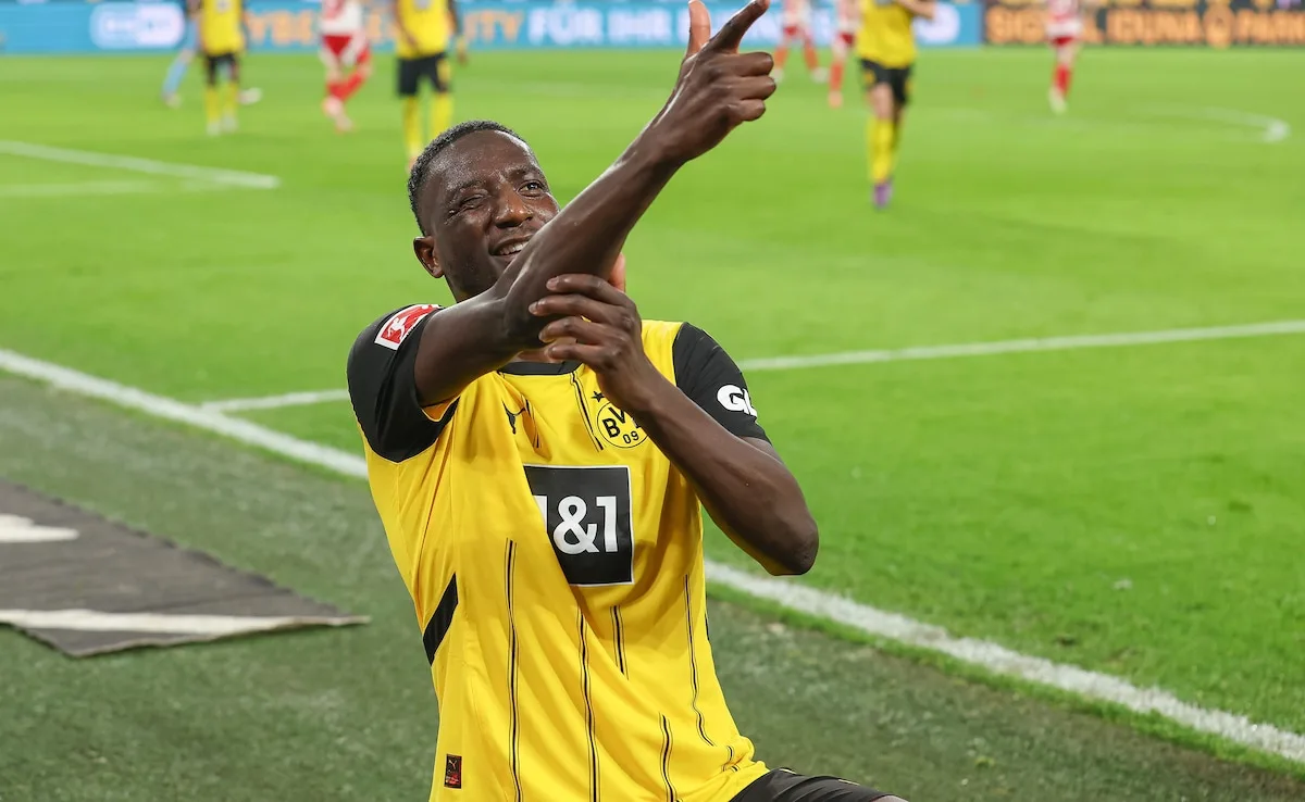 Le Borussia Dortmund maintient le top 4 des espoirs en vie, Serhou Guirassy prend le total de la saison à 24 buts