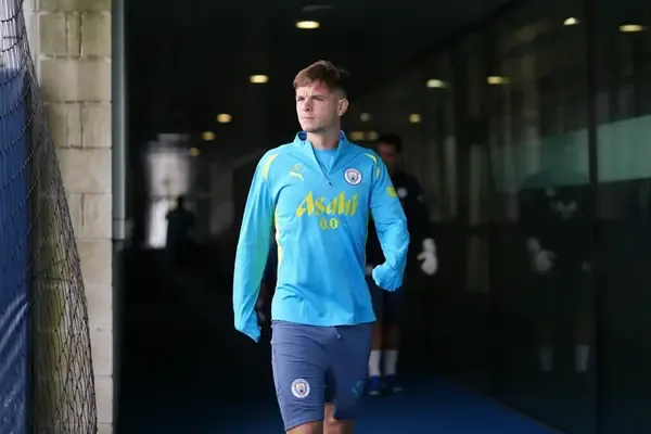 Le Borussia Dortmund et le Bayer Leverkusen prêts à se battre pour le transfert du milieu de terrain de Manchester City